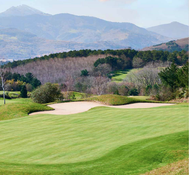 aerial view of Uraburu golf course